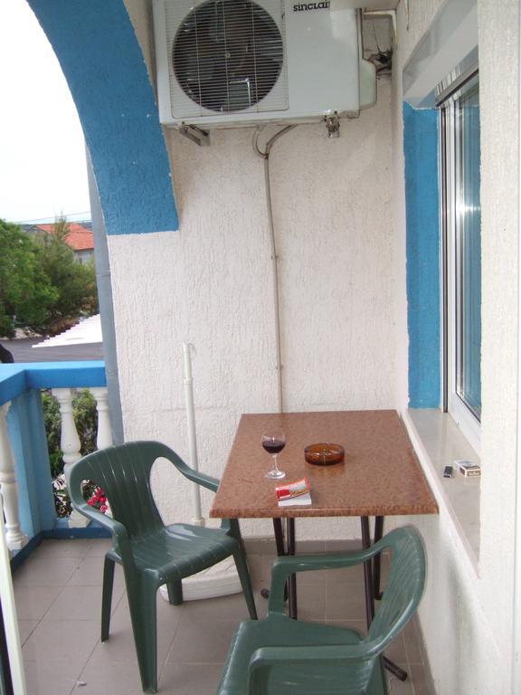 Apartments Bibijana Pakoštane Habitación foto
